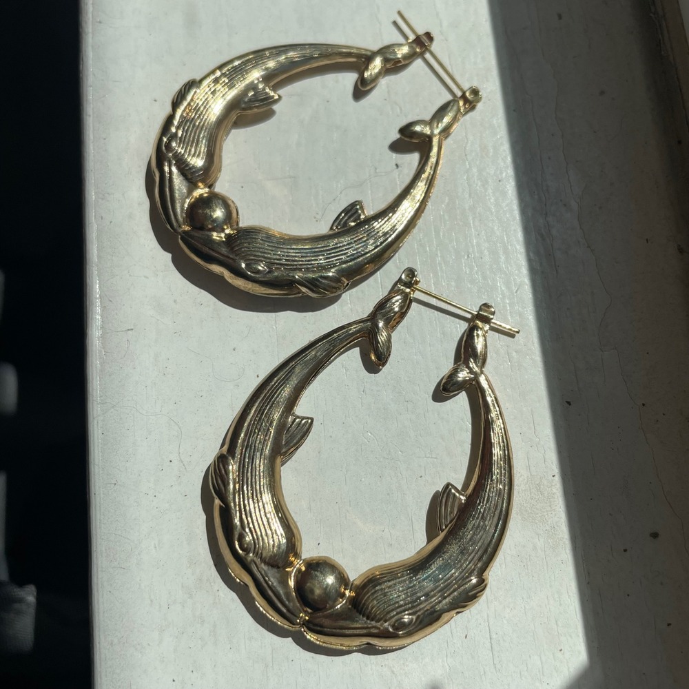 Vintage Gold Tone Double Dolphin Oval Hoop Earrings Nautical Statement Jewelry